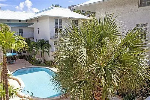 Apartment At Coral Miami
