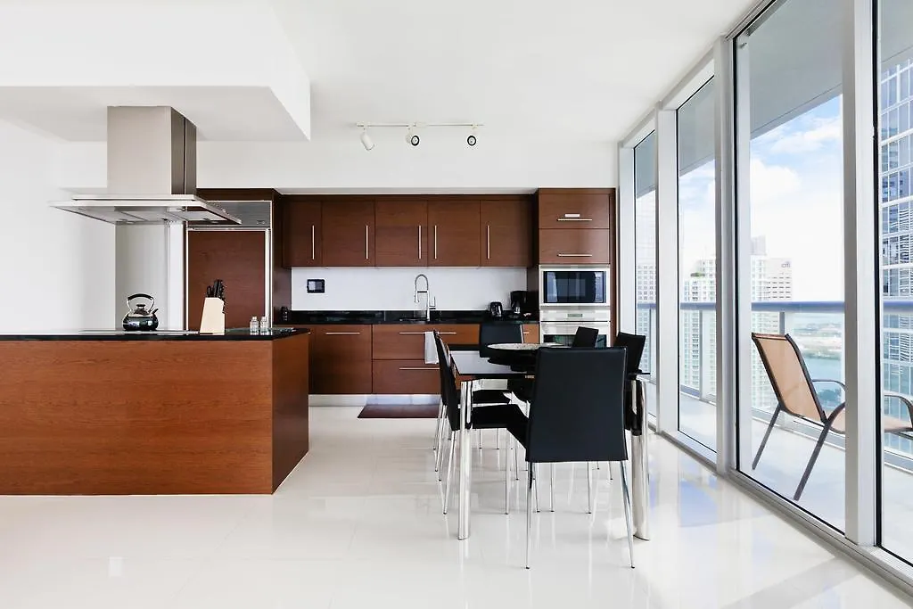 Sky At Brickell Bay Apartment