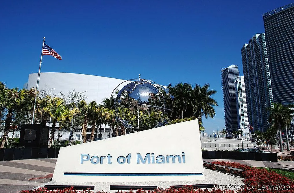 Express Miami Airport Area By Ihg Szálloda Doral