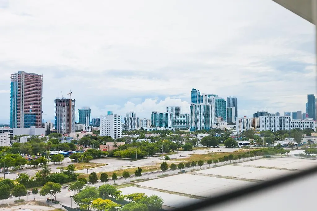 Sky At Midtown Miami
