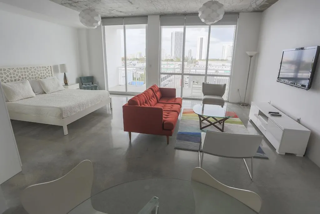 Real Living Apartman