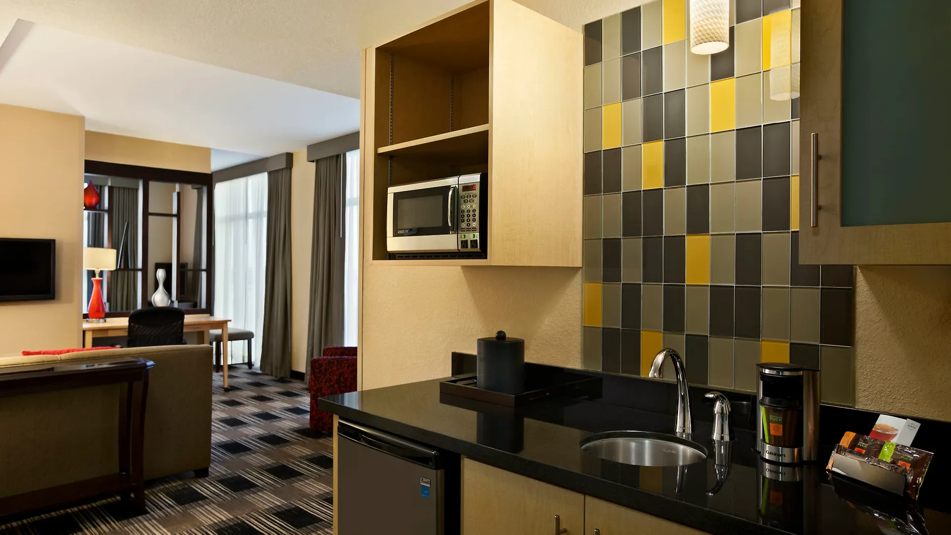 Express Airport-blue Lagoon Area By Ihg Hotel Miami