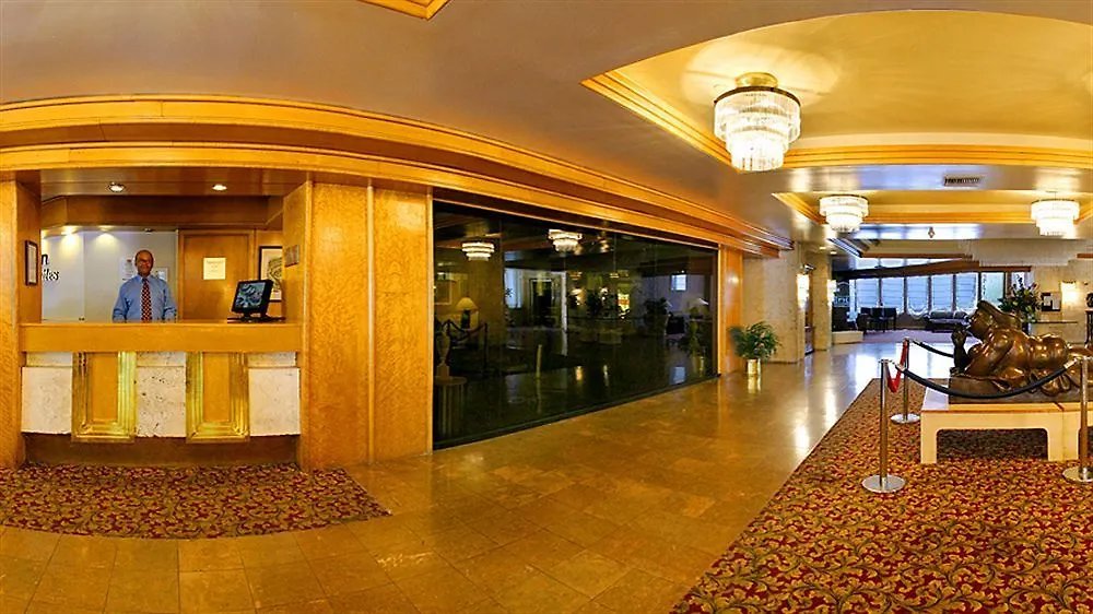 Comfort & Downtown Brickell-port Of 4*