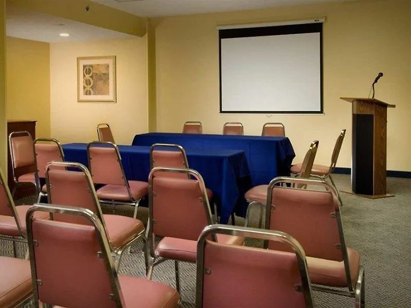 Otel Hampton Miami-airport West 3*
