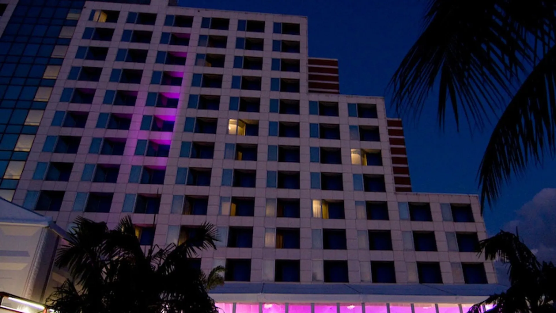 Hotel Pullman Airport