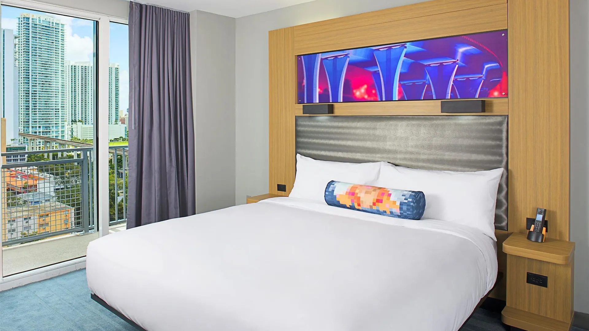 Aloft Brickell