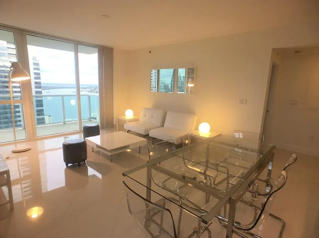 Apartment 4days - One Broadway