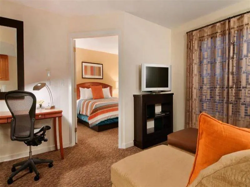 Hyatt House Airport Miami