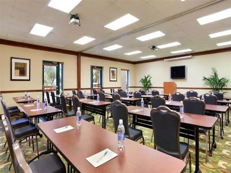 Hotell Hyatt House Airport 3*