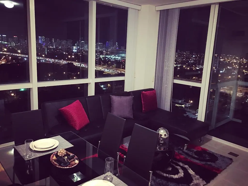 아파트 Starlight Suites 마이애미