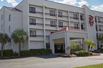 Hotell Red Roof Airport 2*