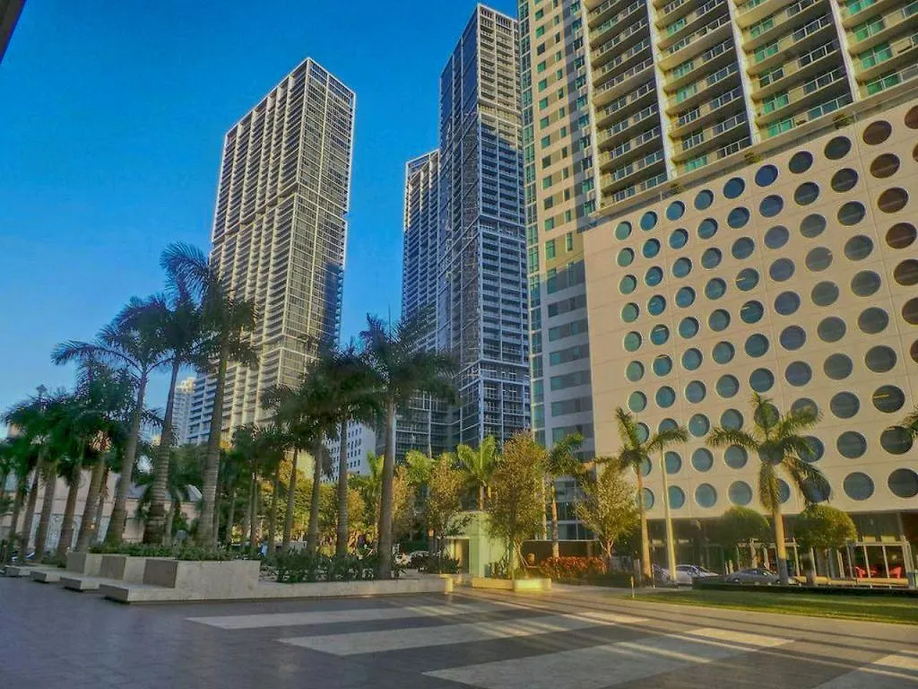 Pelicanstay At Brickell Downtown Miami
