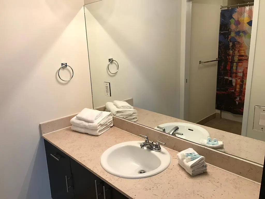Vice Luxury Suites Apartment Miami