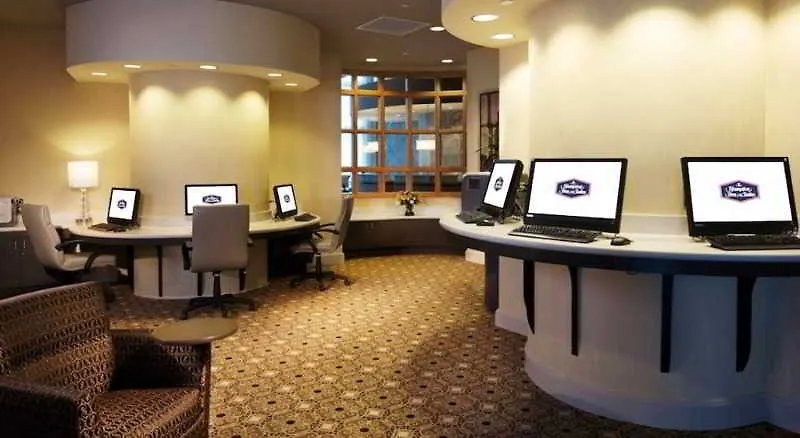 Hampton & By Hilton Downtown/brickell