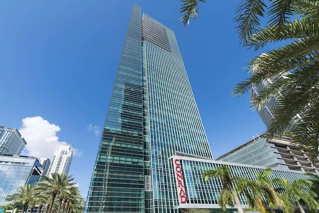 Aka Brickell Hotel
