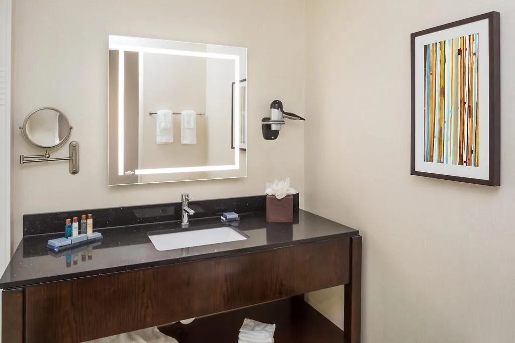 Hotel Wingate By Wyndham Miami Airport