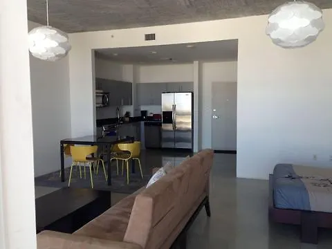 Real Living Apartman Miami