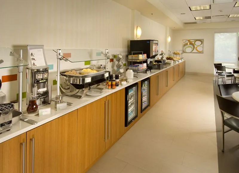 Springhill By Marriott Airport South Blue Lagoon Area Отель Майами
