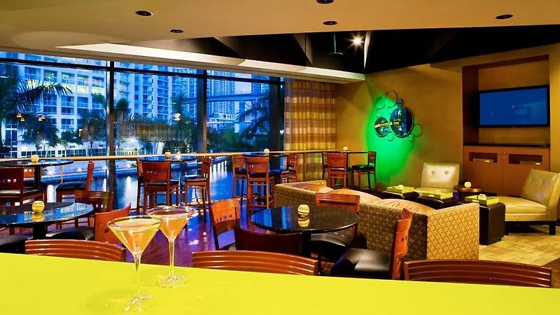 Hyatt Regency Ξενοδοχείο 3*