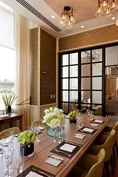 Apartahotel Four Seasons - Luxury Private Residences 5*