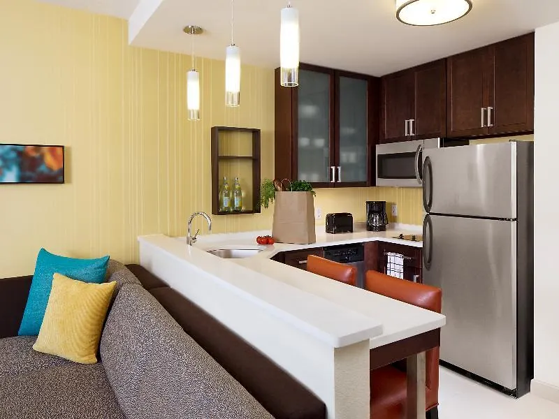 Hotel By Marriott Miami Airport West/doral Doral