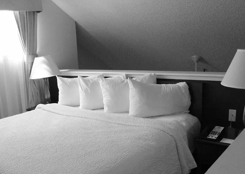 Hotel By Marriott Miami Airport West/doral