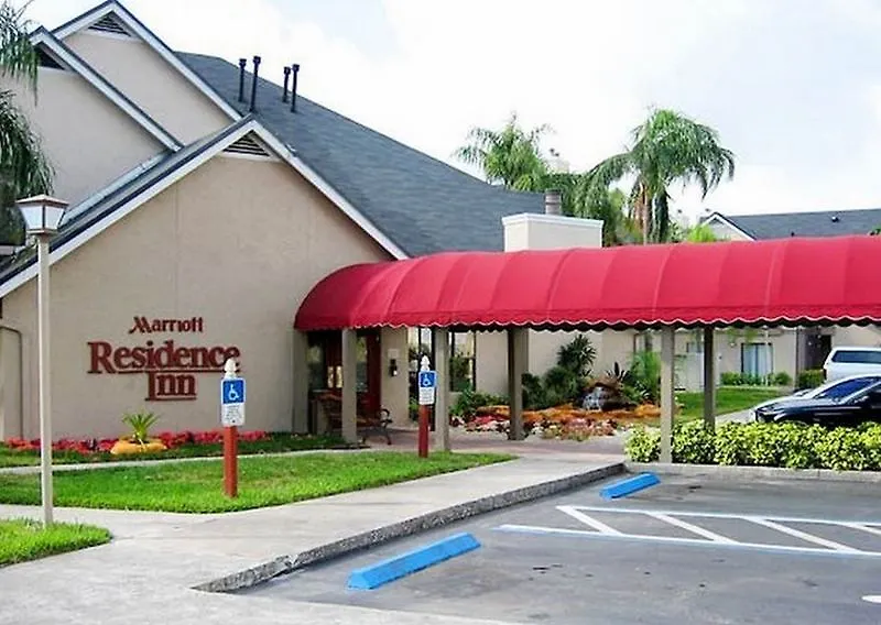By Marriott Miami Airport West/doral 3*