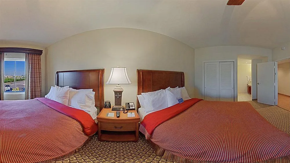 Hotel Homewood By Hilton Miami - Airport West 3*