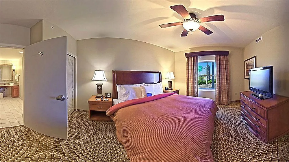Homewood By Hilton Miami - Airport West