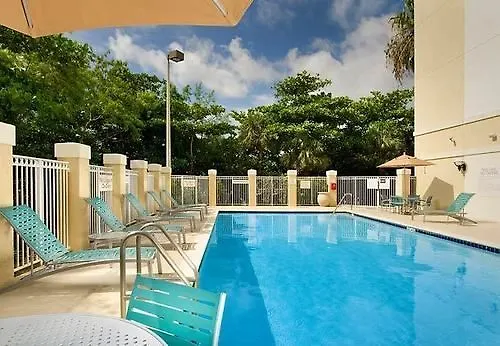 Springhill By Marriott Airport South Blue Lagoon Area Майами