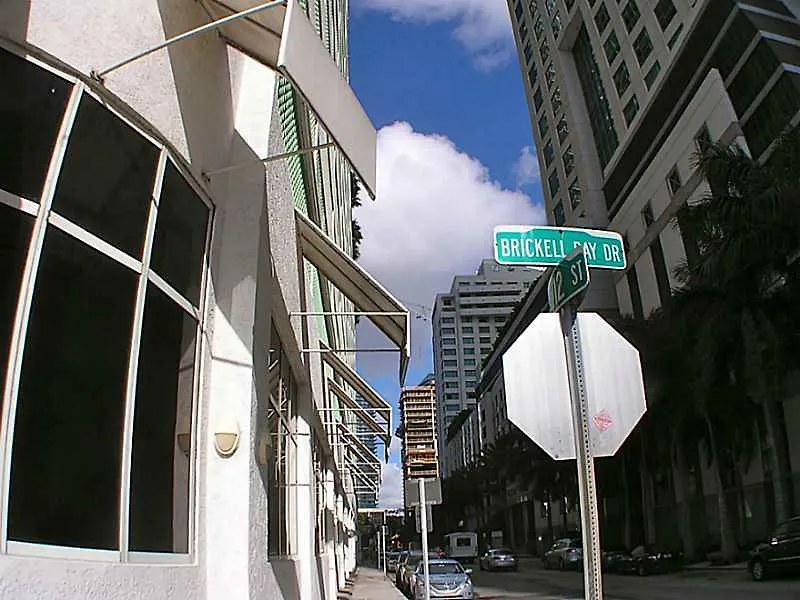Downtown Brickell Popular 4 Bedrooms Bayview *