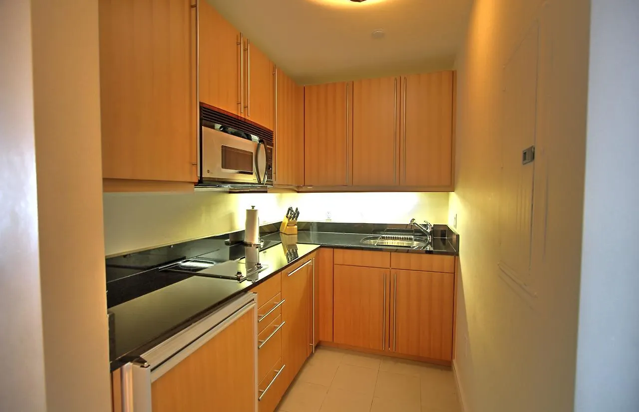 Private At Downtown Aparthotel *