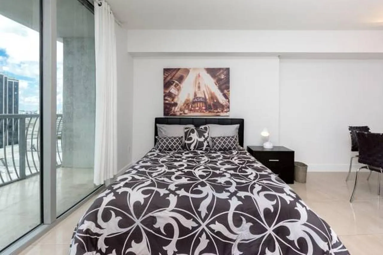 Daire Opera Tower Miami