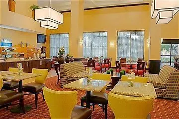 Ξενοδοχείο Express & East-miami By Ihg