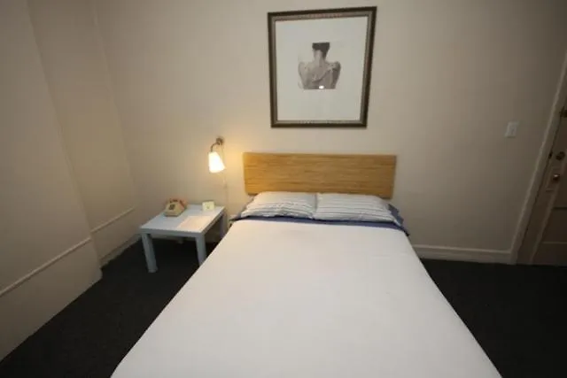 Leamington - Downtown / Port Of 2*