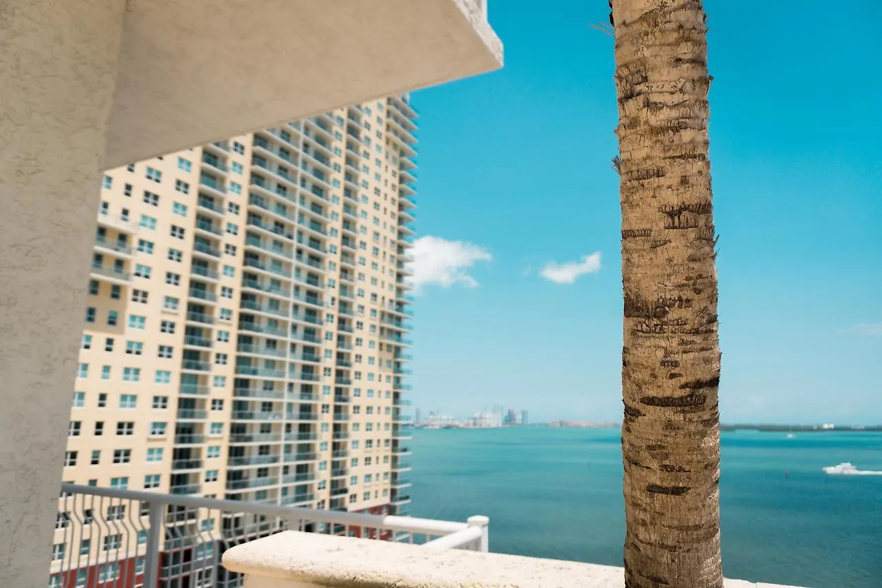 Brickell Bay Boardwalk - Waterfront Luxury Apartment Miami