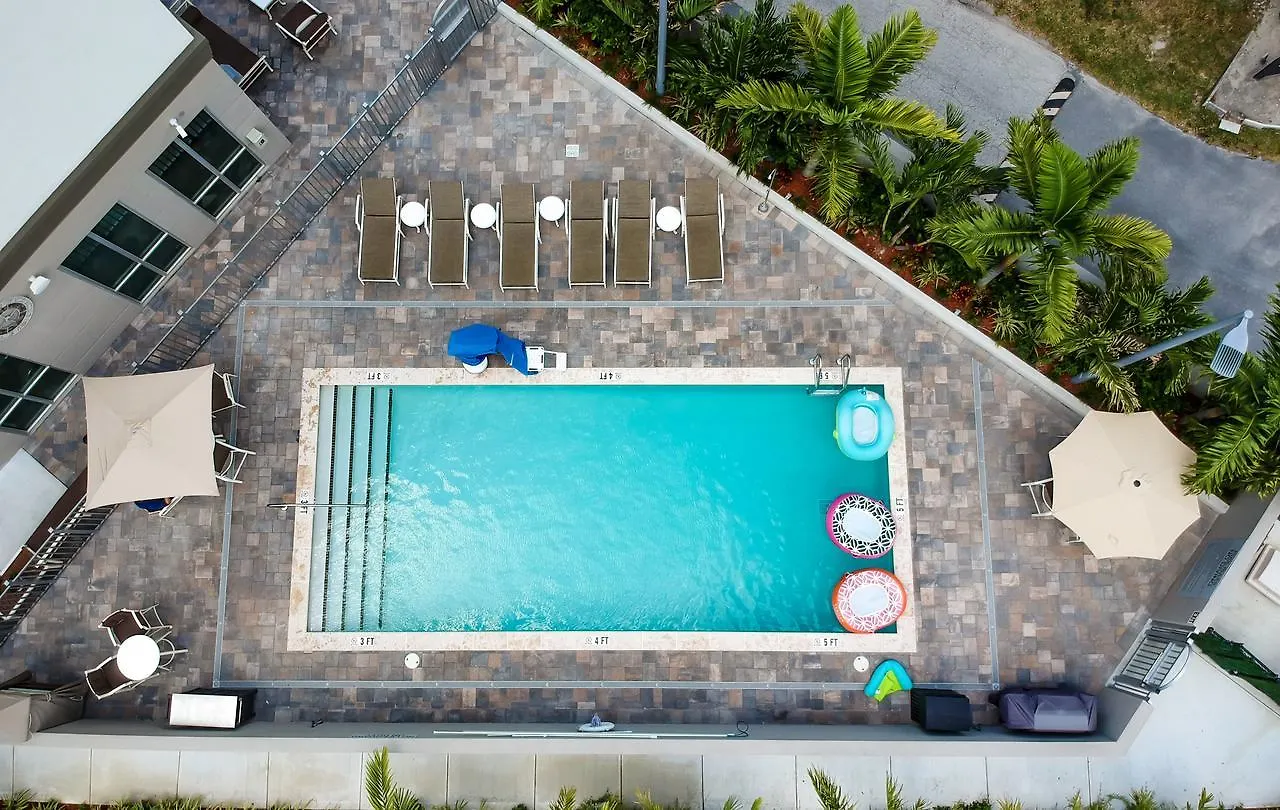 Hotel Wingate By Wyndham Miami Airport Doral