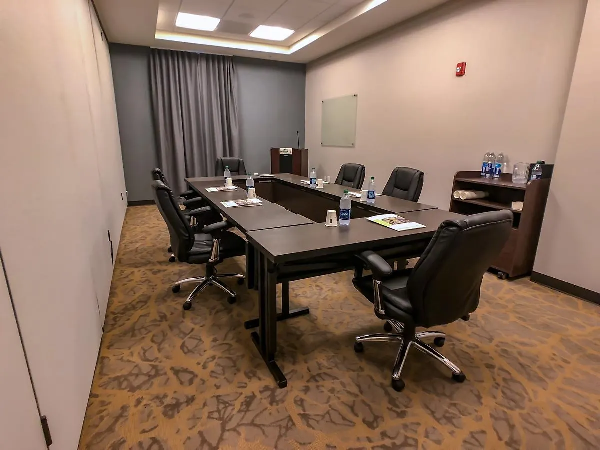 Hotel Wingate By Wyndham Miami Airport Doral