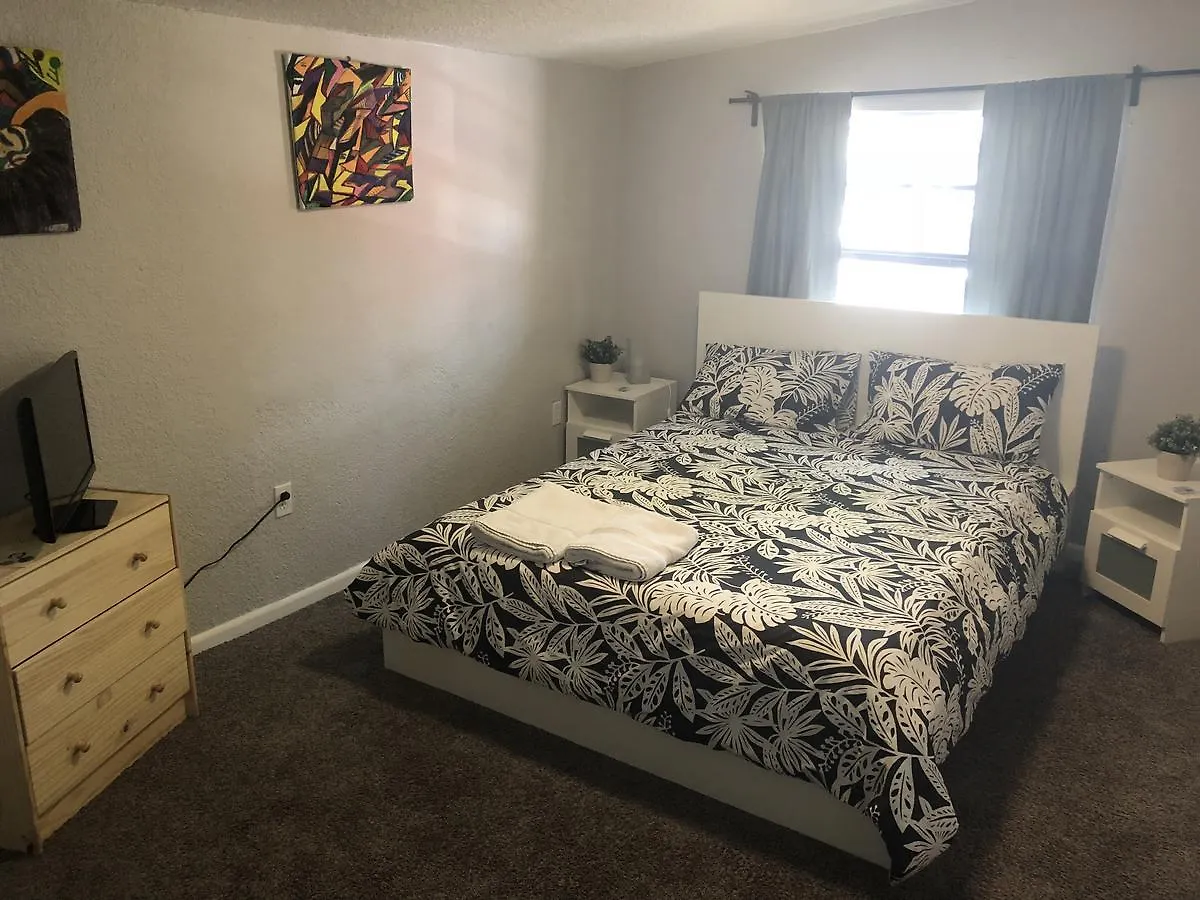 Oqp Vacations Hostel *