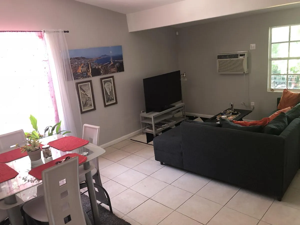 Oqp Vacations אכסניה
