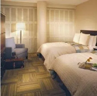 International Airport Hotell 3*