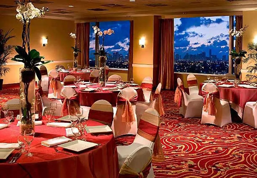 Courtyard By Marriott Airport Hotell