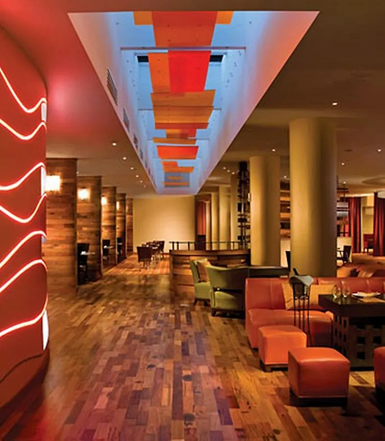 By Marriott Airport Hotell