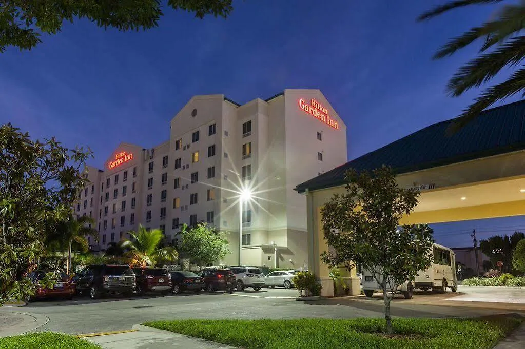 Hilton Garden Airport West