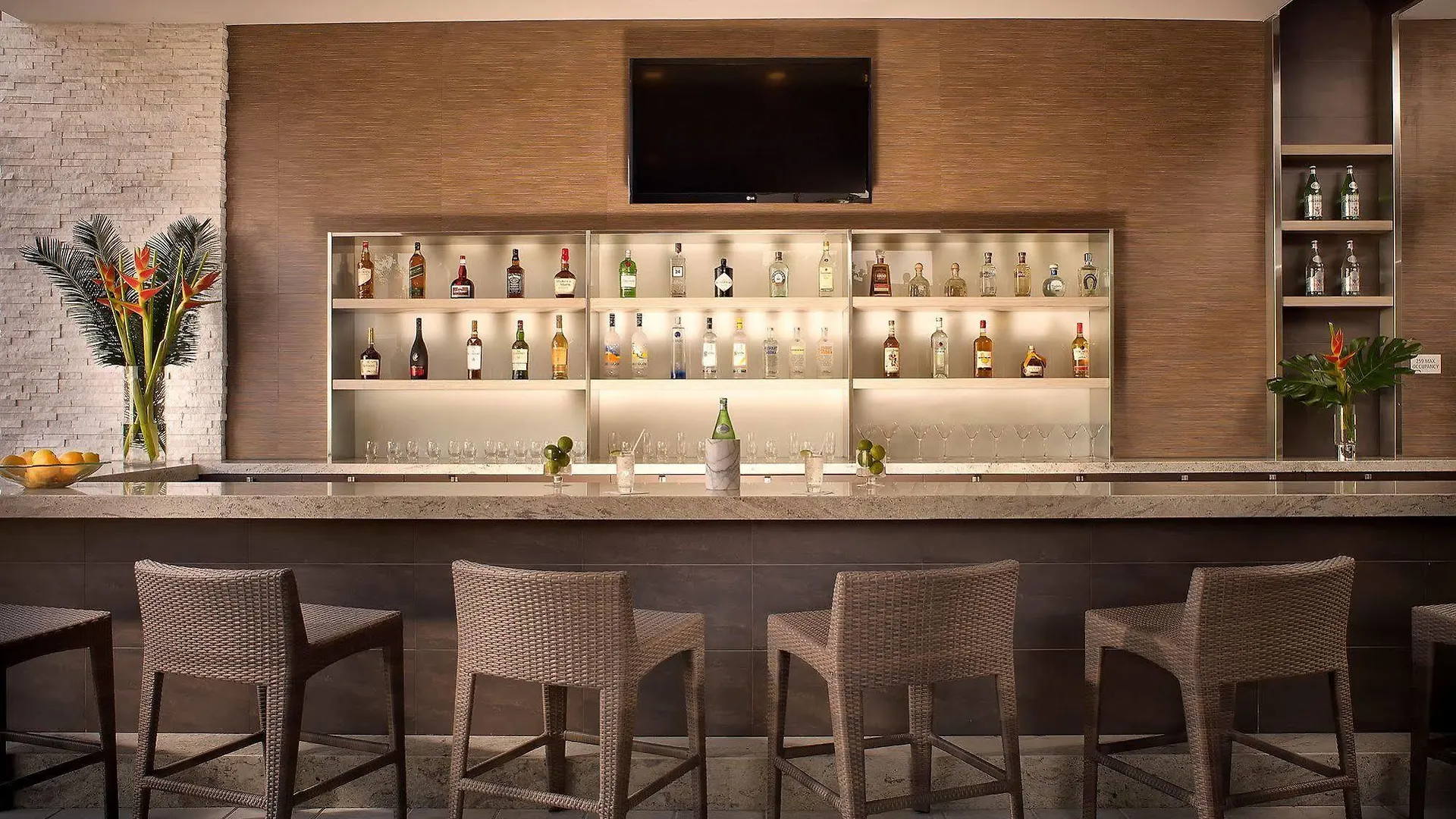 Eb Miami Airport Hotel 4*