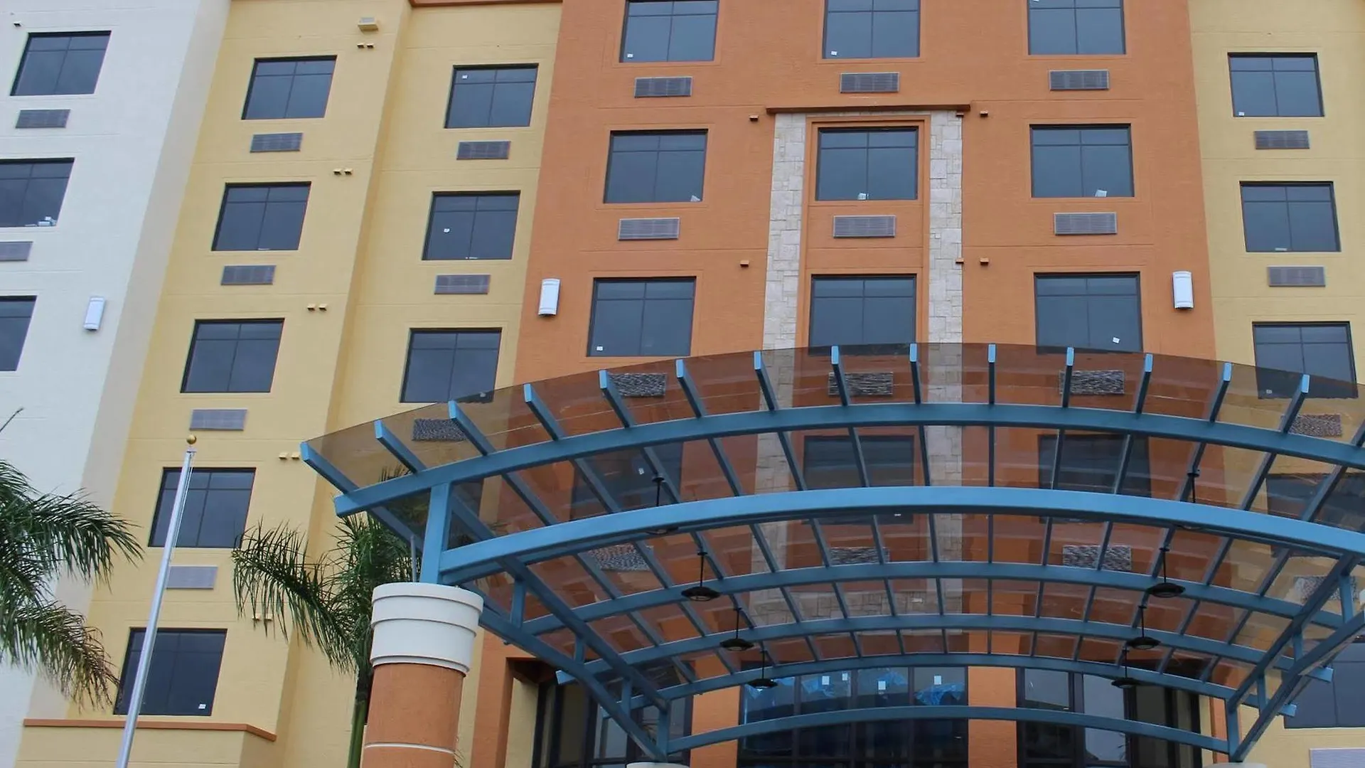 Western Miami Executive Airport And 3* Kendall