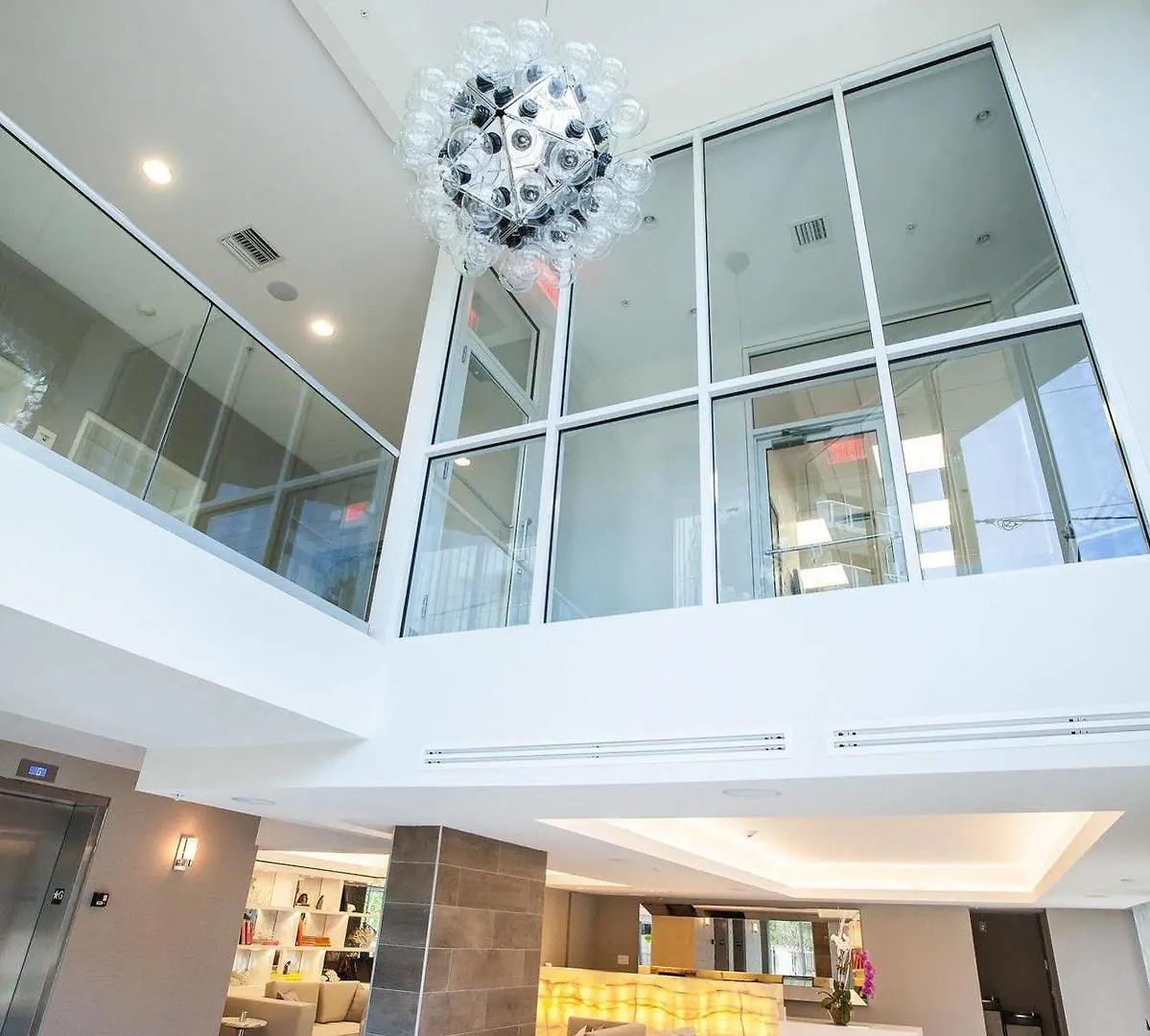 Habitat Hotel 3*