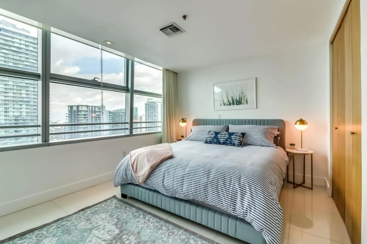 Holiday home Luxury 3 Bedroom Full Service *