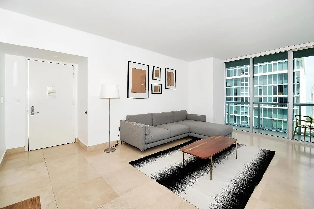 Apartment Icon Residences By Sofla Vacations