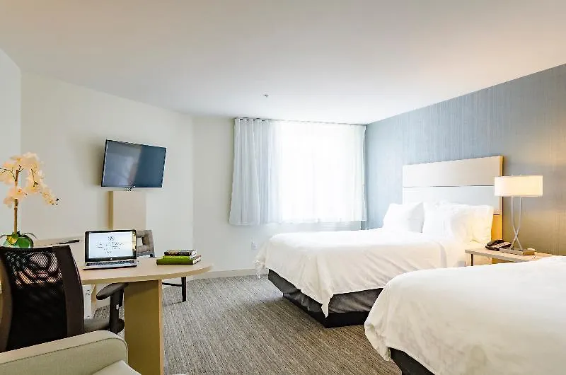 Candlewood Miami Intl Airport - 36th St By Ihg Hotel 3*